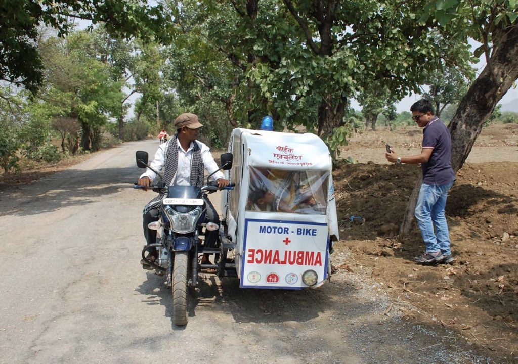 If an ambulance finds it difficult to enter a village, use bike ambulance instead. This is one of the novel methods introduced by the senior civil servant of Chhattisgarh, drawing applause from all around.