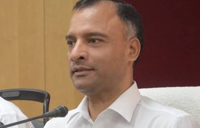 Vijay Kumar Dev to Take Position of the Election Commissioner of Delhi -  Indian Masterminds - Bureaucracy, Bureaucrats, Policy, IAS, IPS, IRS, IFS,  Civil Services, UPSC, Government, PSUs complete information, NEWS,  Transfers,