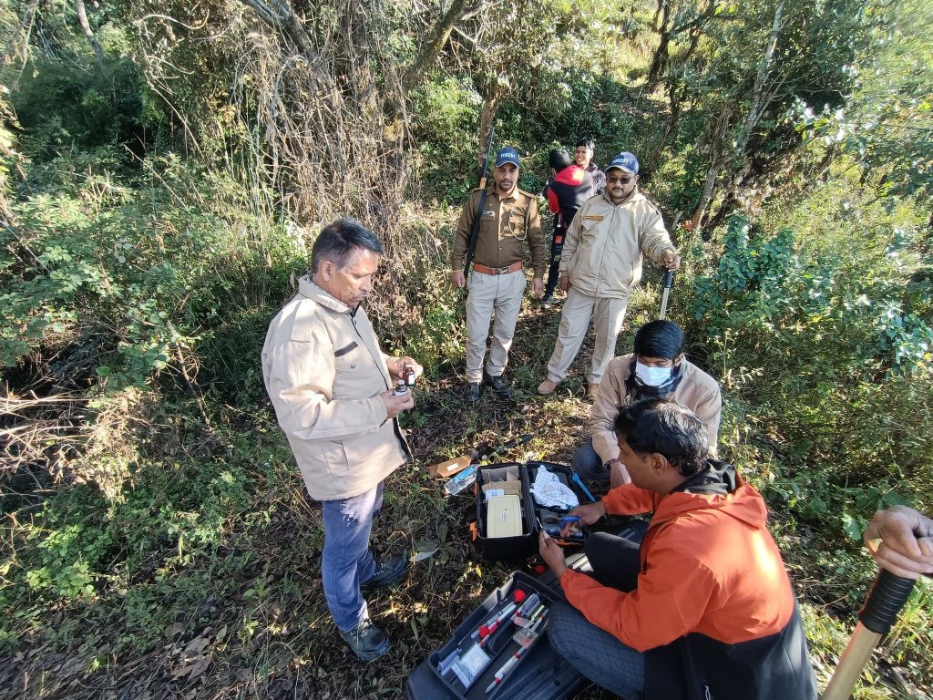 How an IFS Rescued a Young Himalayan Black Bear and Released It Back ...