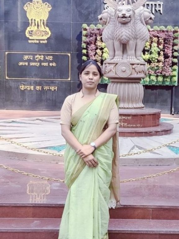 Meet UPPCS-2022 Second Topper Whose Journey Will Inspire You