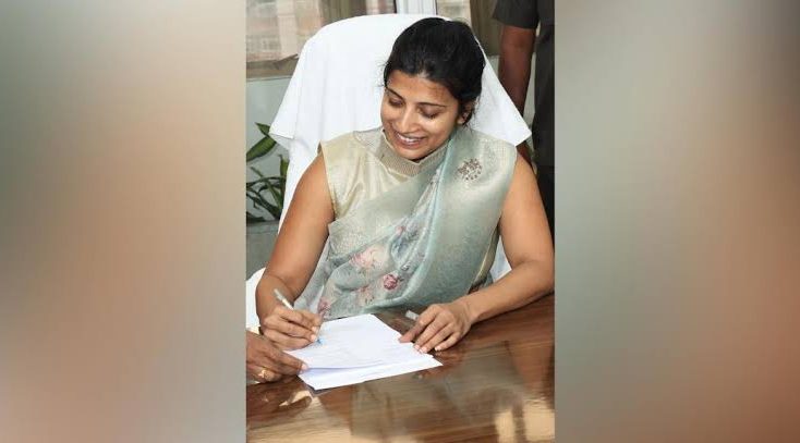 Major Official Transfers and IAS Promotions; Amrapali Kata Appointed Joint  Metropolitan Commissioner HMDA