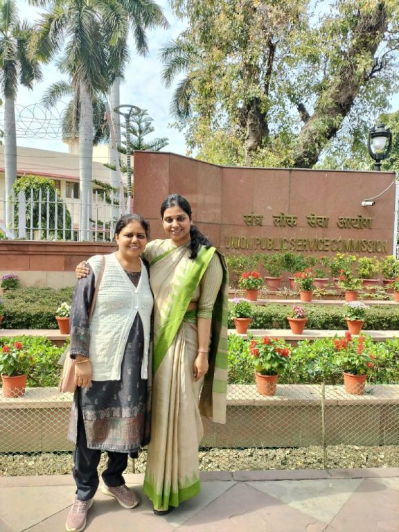 Prerna Singh with her mother