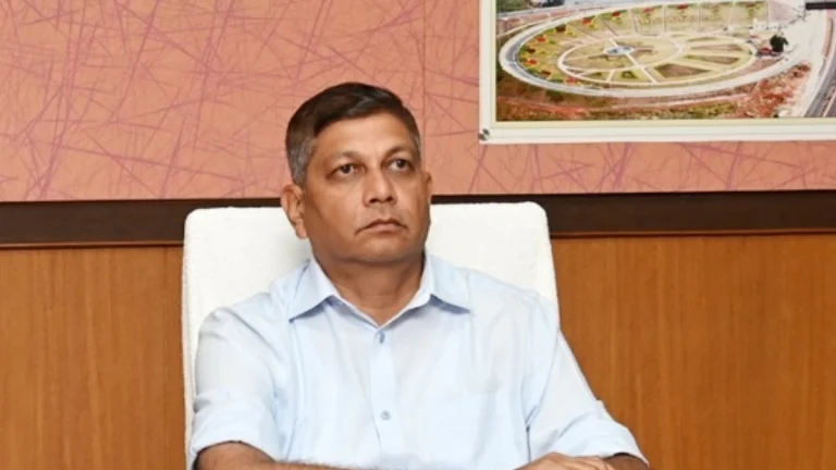 IAS Amitabh Jain