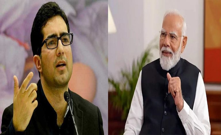 Shah Faesal tribute to PM Modi
