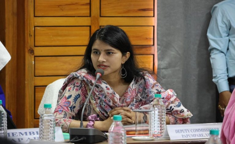 IAS Vishakha Yadav