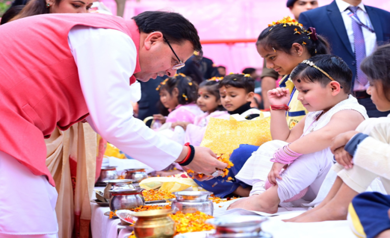 CM Pushkar Singh Dhami Jeevandeep Ashram
