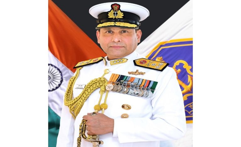 Vice_Admiral_Sameer_Saxena pic