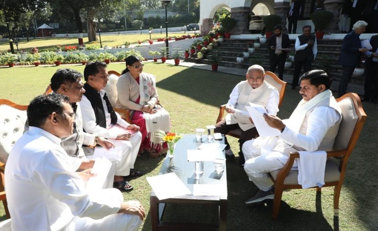 CM Mohan Yadav Receives