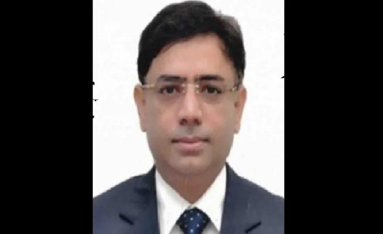 Vijay-Kumar-Dahiya-IAS