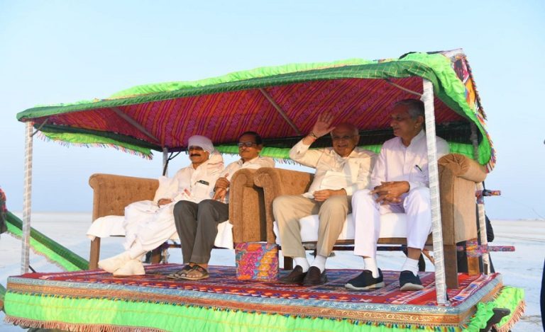 Chief Minister Shri Bhupendrabhai Patel beholds the picturesque sunset over the world-renowned White Desert at Dhordo, Kutch