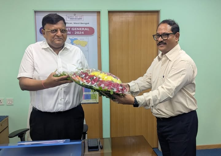 Manoj Kumar Agrawal IAS WB 1990