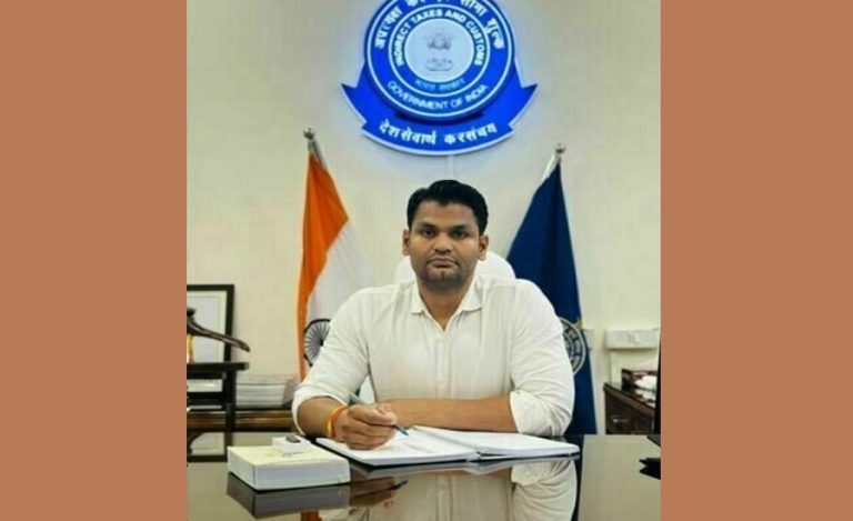 IRS Narendra Kumar Yadav