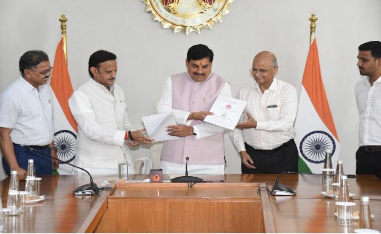 cm mohan