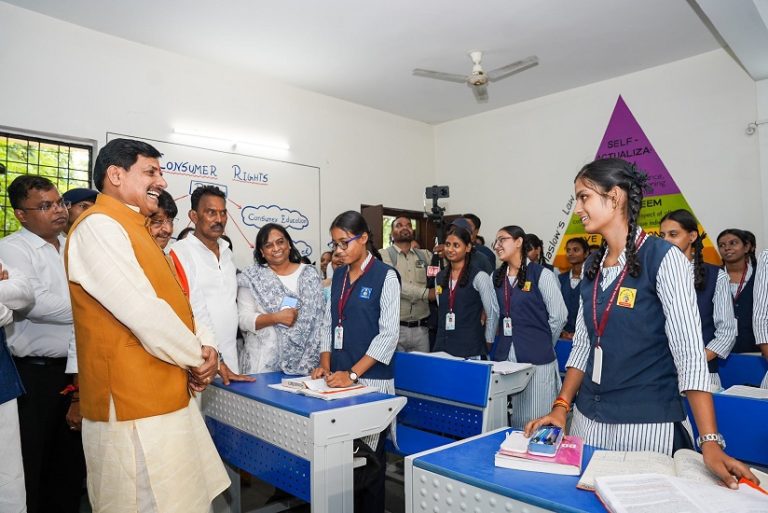 CM Mohan (School Chalo Abhiyan)