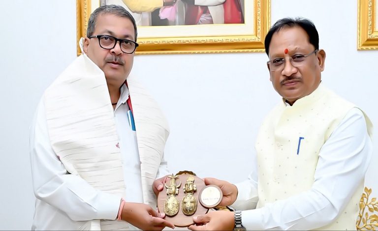 Maharashtra MLA Delegation