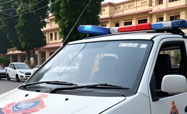 IPS Officer's wife hospitalised (1)