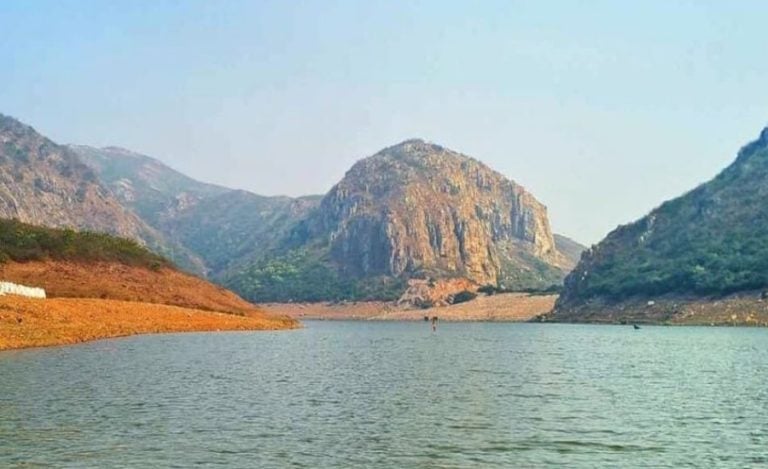 ghora-katora-day-tour-from-patna-900x550 (1)