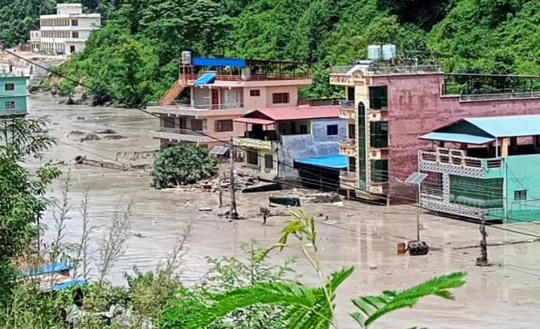 nepal-floods-900x550
