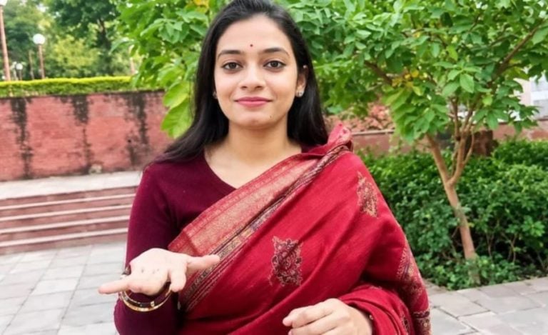 Fake IAS Tripti Singh Rajput