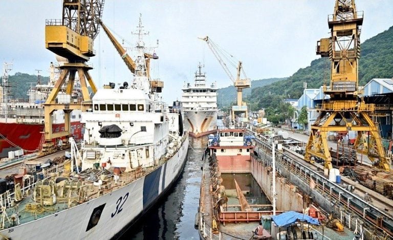 HSL Three Vessel