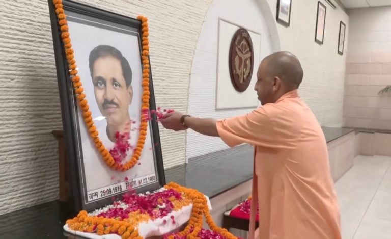 Yogi Adityanath deendayal
