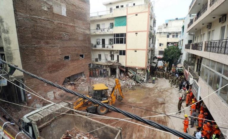 building redevlopment-900x550