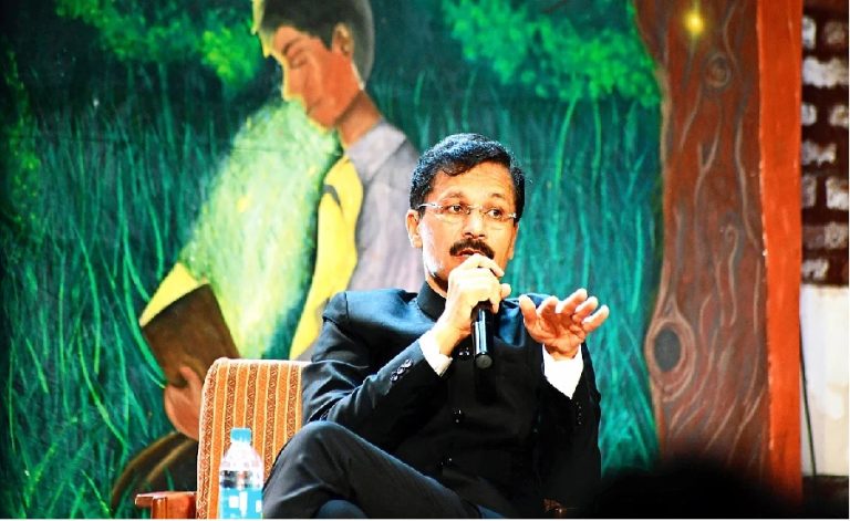 Tukaram Mundhe