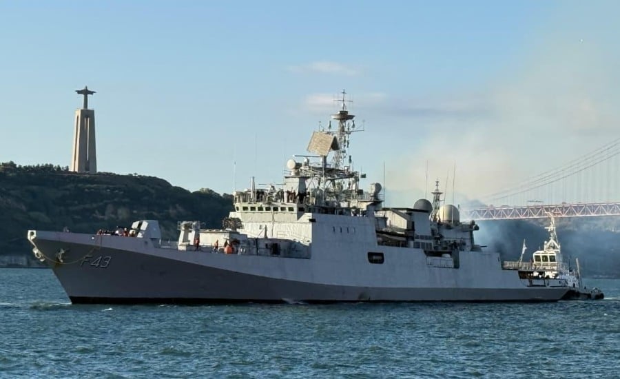 Ins trishul