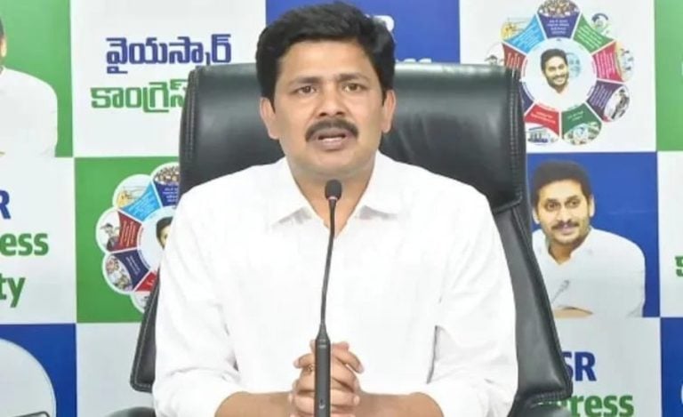 Maddila Gurumoorthy