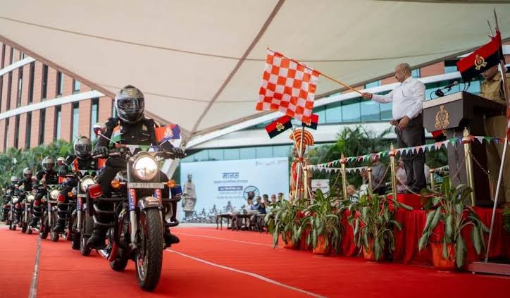 UP DGP Rajeev Krishna Flags Off Anti-Drug Motorcycle Rally; 5 Police Riders to Reach Statue of Unity